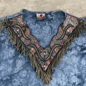Vtg Bohemian Tie Dye Fringe Studded Sleeve T Shirt Womens Petite One Size *Hole